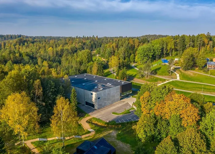 Semesterbostad Kaeaeriku Team