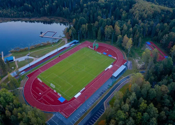 Semesterbostad Kaeaeriku Team