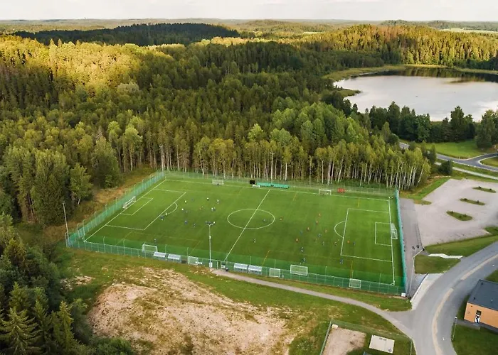 Semesterbostad Kaeaeriku Team